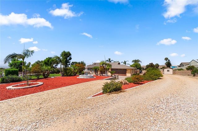8931 Granite Hill, Jurupa Valley, CA 92509