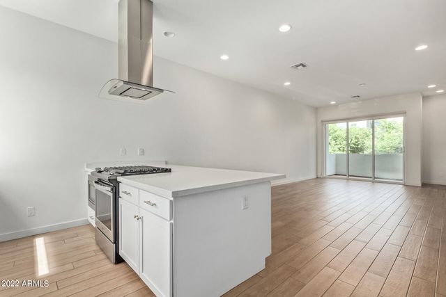 325 E CORONADO Road 16, Phoenix, AZ 85004