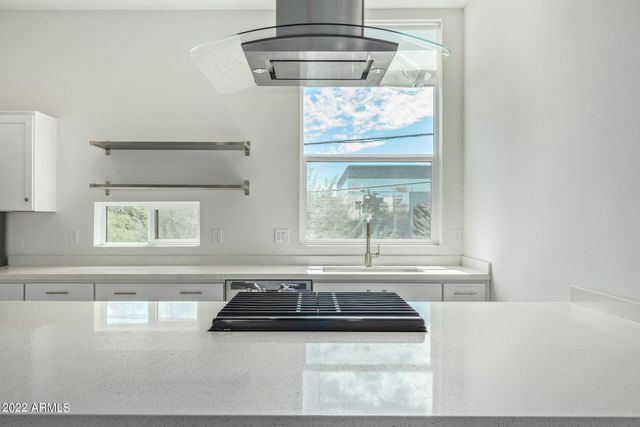 325 E CORONADO Road 16, Phoenix, AZ 85004