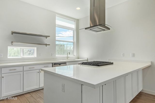 325 E CORONADO Road 16, Phoenix, AZ 85004