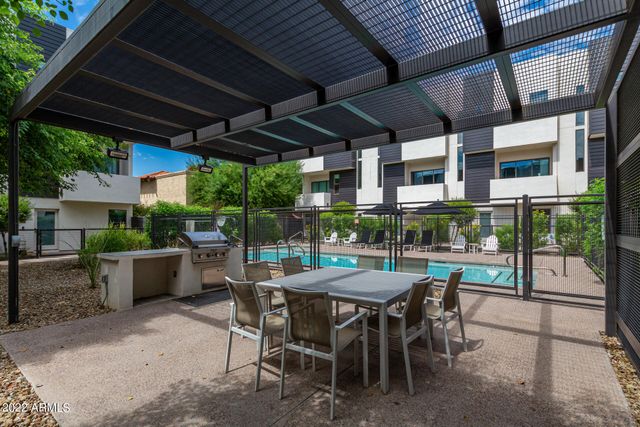 325 E CORONADO Road 16, Phoenix, AZ 85004