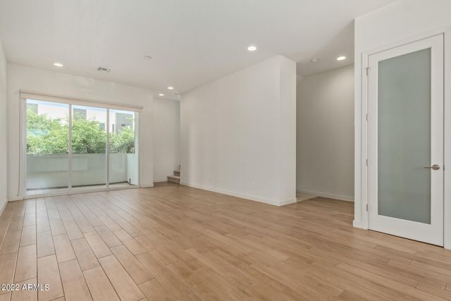 325 E CORONADO Road 16, Phoenix, AZ 85004