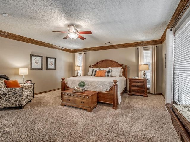 115 Briarwood Street, Moore, OK 73160