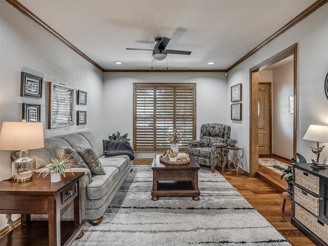 115 Briarwood Street, Moore, OK 73160