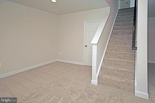 5906 HUNT WEBER DR, Clinton, MD 20735