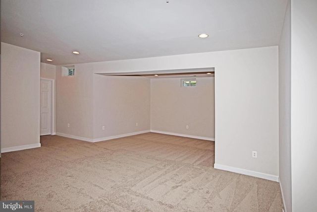 5906 HUNT WEBER DR, Clinton, MD 20735