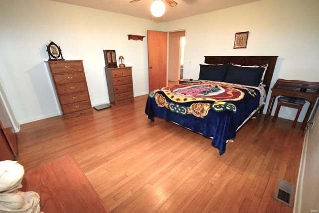 1317 Hedgewood Drive, Lafayette, IN 47904