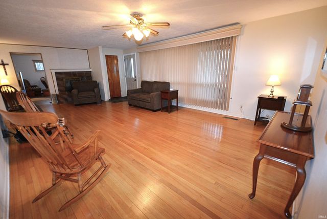 1317 Hedgewood Drive, Lafayette, IN 47904