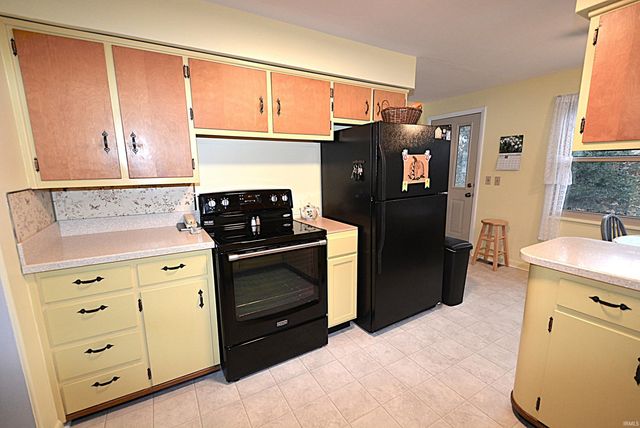 1317 Hedgewood Drive, Lafayette, IN 47904