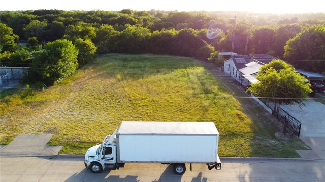 623 Franklin Street, Desoto, TX 75115