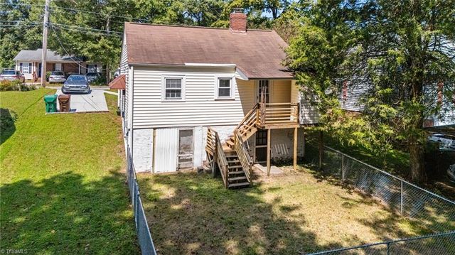 206 Oakview Road, High Point, NC 27265