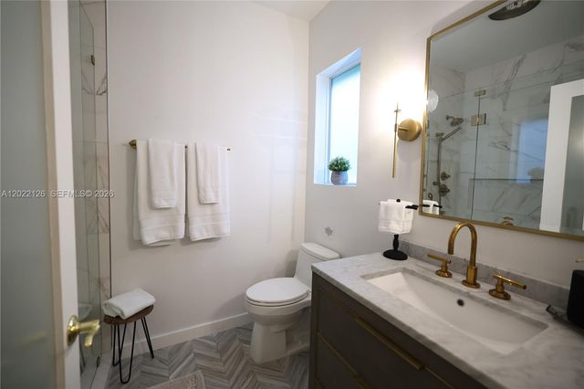 2338 SW 11th St 2338, Miami, FL 33135