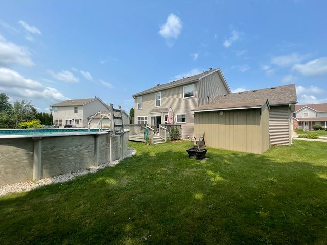 1610 Cottonwood Trail, Yorkville, IL 60560