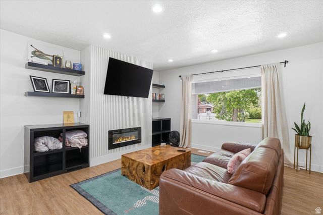 1759 S WEST TEMPLE, Salt Lake City, UT 84115