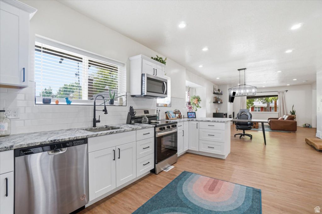 Image 12 of property listing at 1759 S WEST TEMPLE, Salt Lake City, UT 84115