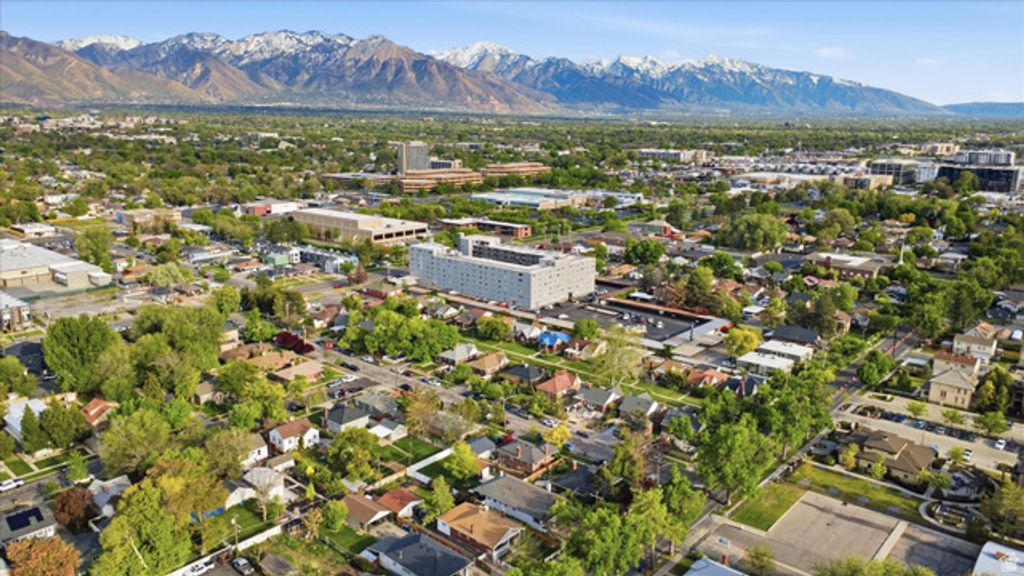 Image 42 of property listing at 1759 S WEST TEMPLE, Salt Lake City, UT 84115