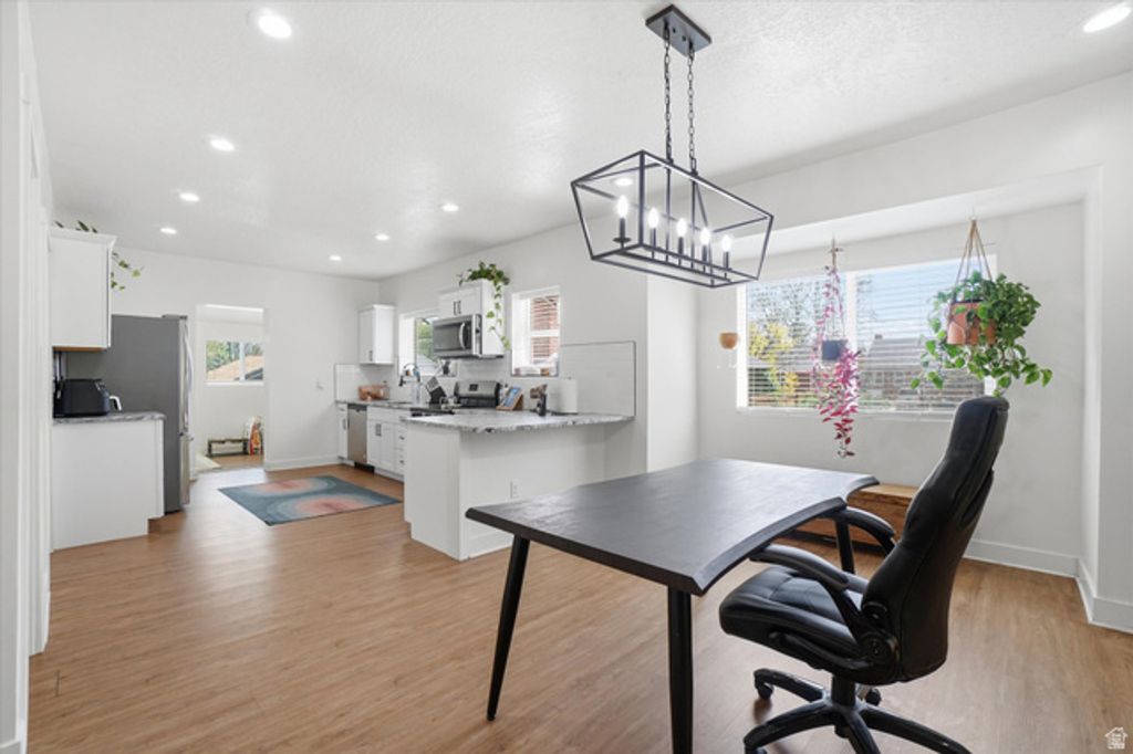 Image 9 of property listing at 1759 S WEST TEMPLE, Salt Lake City, UT 84115