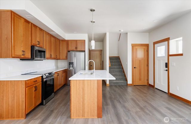 205 NE Third Street, Coupeville, WA 98239