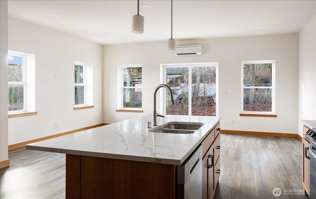205 NE Third Street, Coupeville, WA 98239