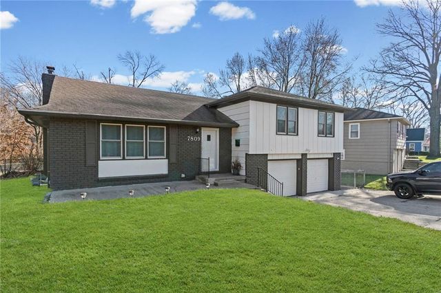 7809 Lamar Avenue, Prairie Village, KS 66208