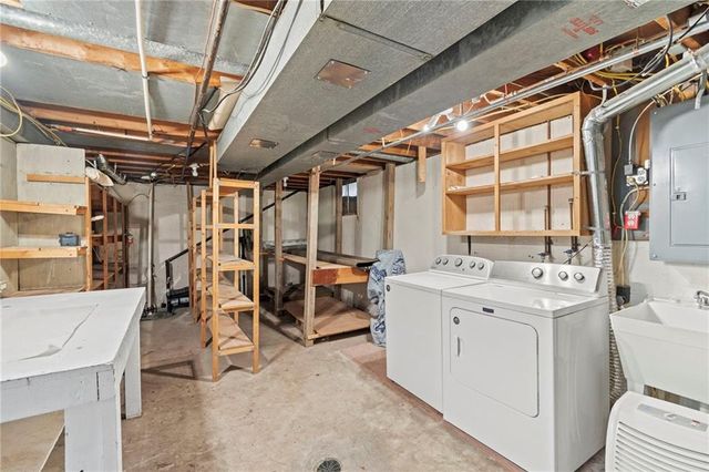 7809 Lamar Avenue, Prairie Village, KS 66208