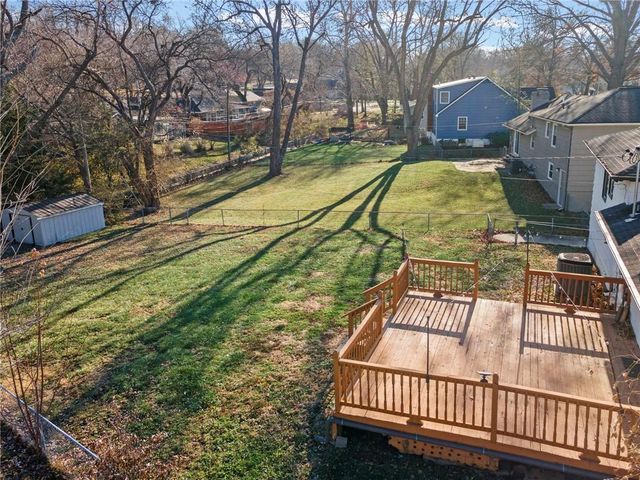 7809 Lamar Avenue, Prairie Village, KS 66208