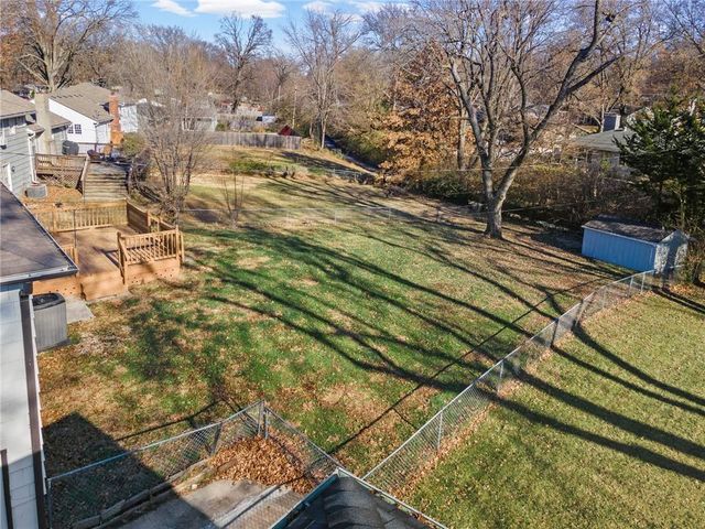 7809 Lamar Avenue, Prairie Village, KS 66208