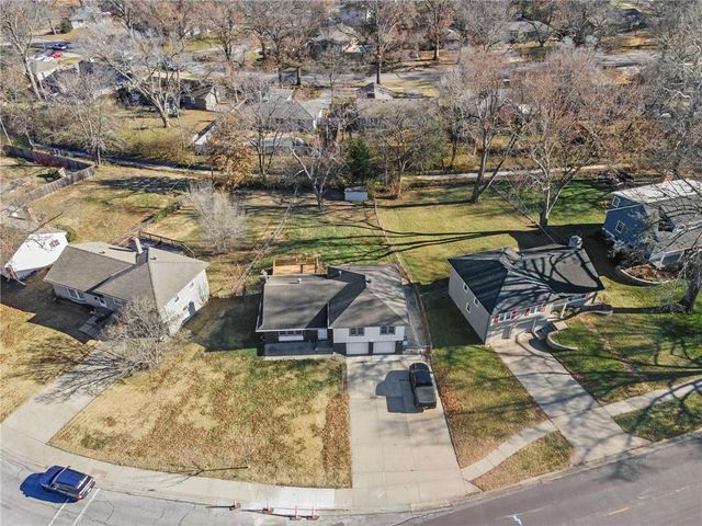 7809 Lamar Avenue, Prairie Village, KS 66208