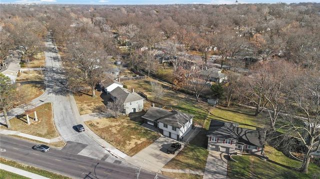 7809 Lamar Avenue, Prairie Village, KS 66208