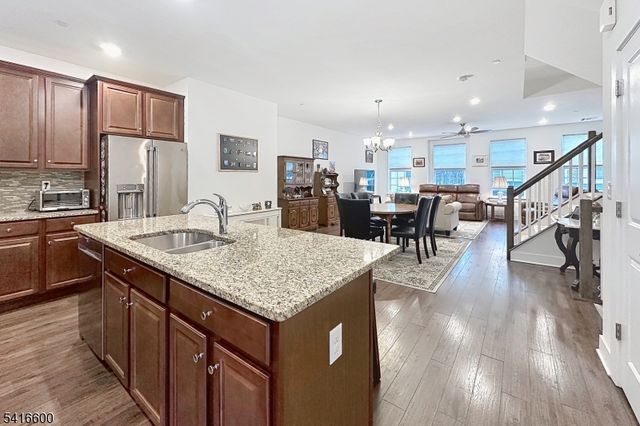 308 Parkview Ln, Rockaway Twp., NJ 07866