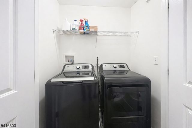 308 Parkview Ln, Rockaway Twp., NJ 07866