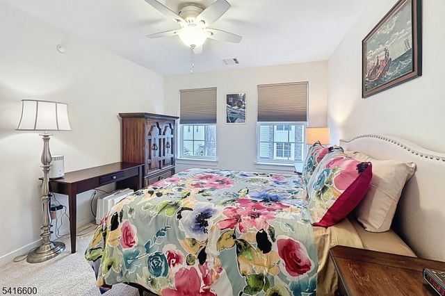 308 Parkview Ln, Rockaway Twp., NJ 07866