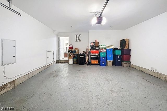 308 Parkview Ln, Rockaway Twp., NJ 07866