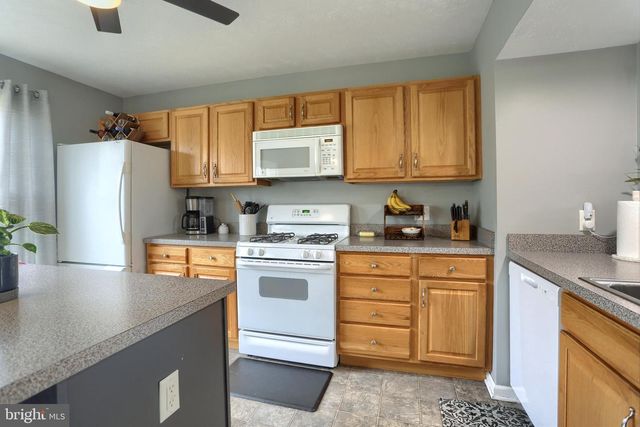 120 E BEAVER ST, York, PA 17406