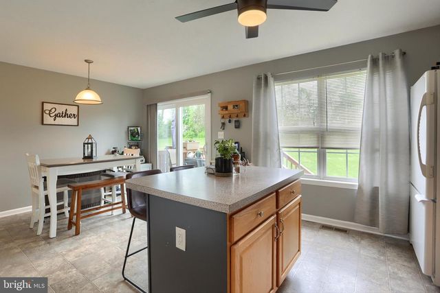 120 E BEAVER ST, York, PA 17406