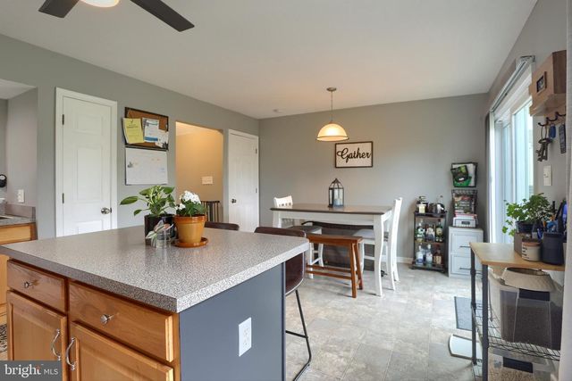 120 E BEAVER ST, York, PA 17406