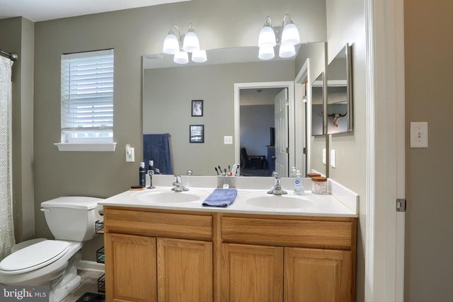 120 E BEAVER ST, York, PA 17406