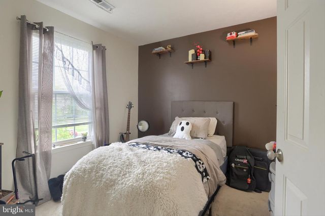 120 E BEAVER ST, York, PA 17406