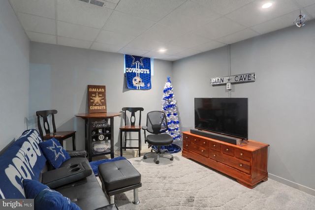 120 E BEAVER ST, York, PA 17406
