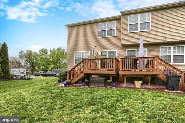 120 E BEAVER ST, York, PA 17406