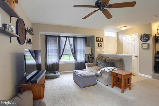 120 E BEAVER ST, York, PA 17406
