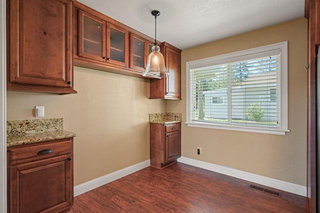 24980 N Canyon Way, Colfax, CA 95713