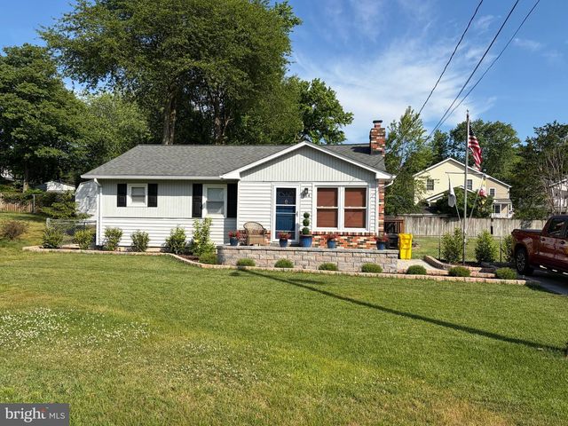 914 HOLLY AVE, Edgewater, MD 21037