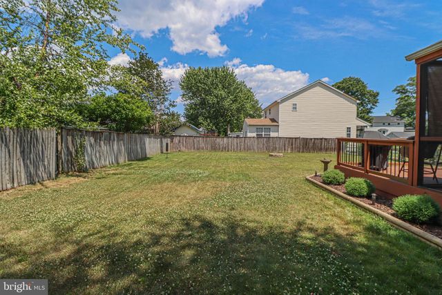 914 HOLLY AVE, Edgewater, MD 21037