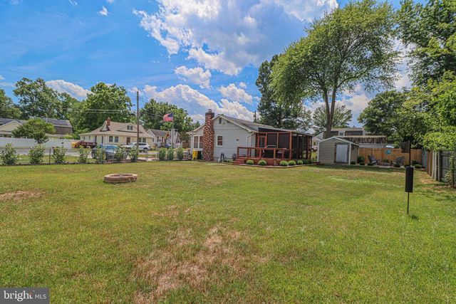 914 HOLLY AVE, Edgewater, MD 21037