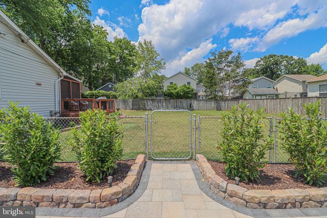 914 HOLLY AVE, Edgewater, MD 21037