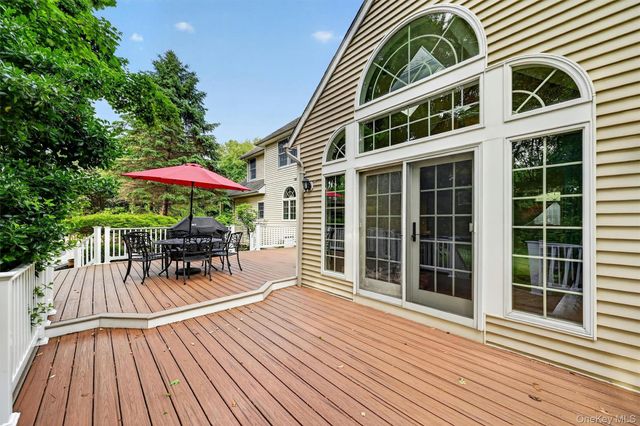 14 Windmill Lane, Warwick, NY 10990
