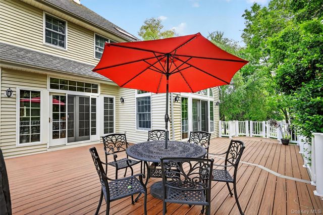 14 Windmill Lane, Warwick, NY 10990