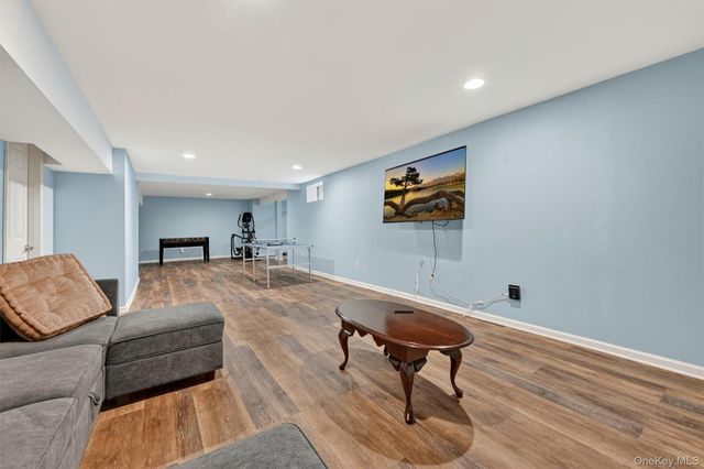 14 Windmill Lane, Warwick, NY 10990