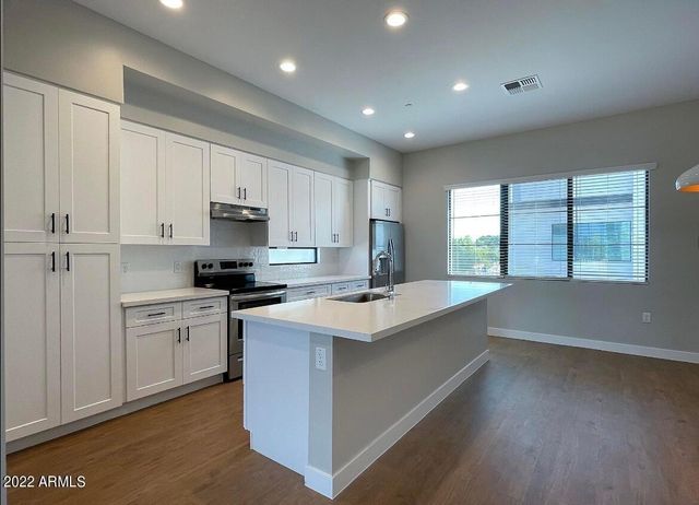 3215 E Flower Street Unit 20, Phoenix, AZ 85018